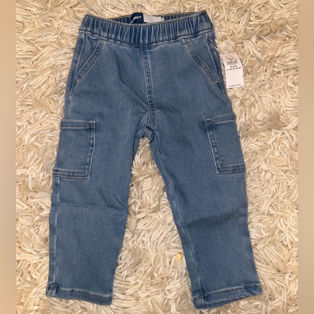Old Navy Toddler Pocket Denim Blue Baggy Jeans Straight Fit NWT 18-24 Months NEW